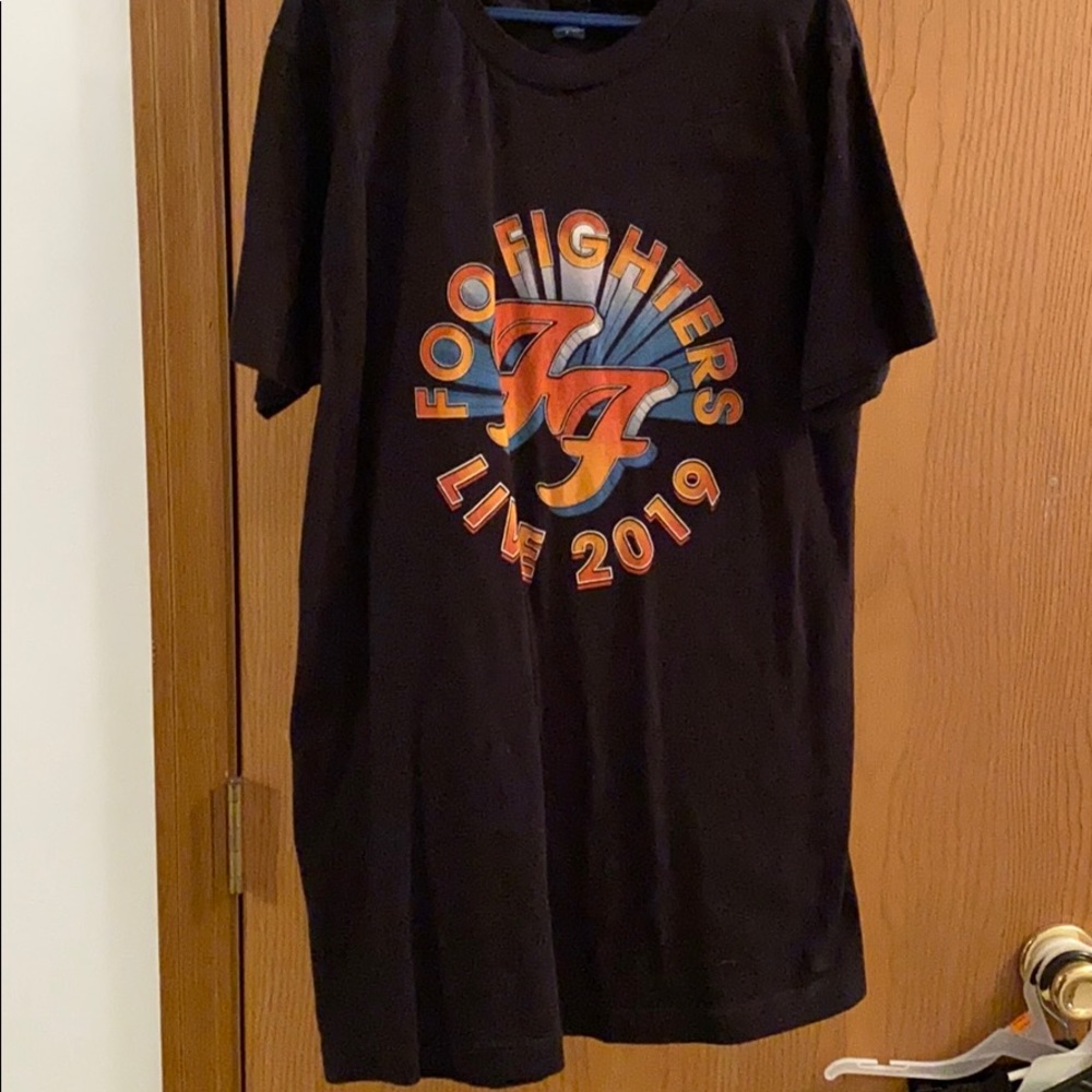 Adult Small Foo Fighters Sonic Temple Tshirt